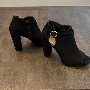 H & M black booties